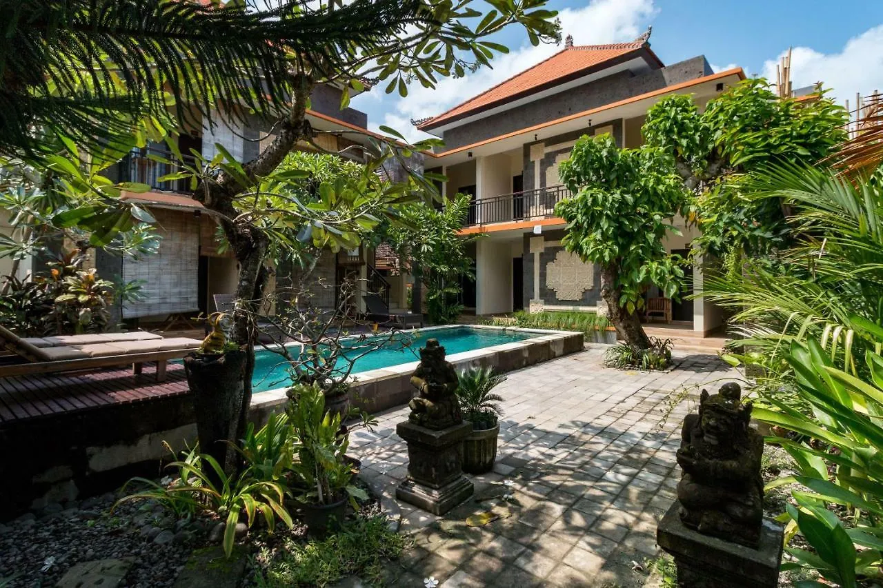 Guest house Eddys Cottages & Villa Legian